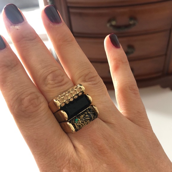 Three rings - Picture 1 of 6